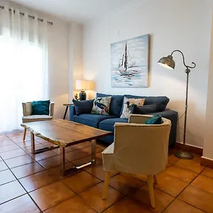 Céntrico Apartamento De 3 Dormitorios En Punta Umbría