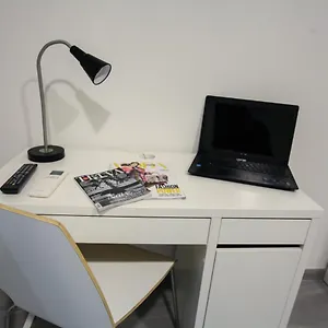 https://carreteria-center-apartments.es-andalucia.com